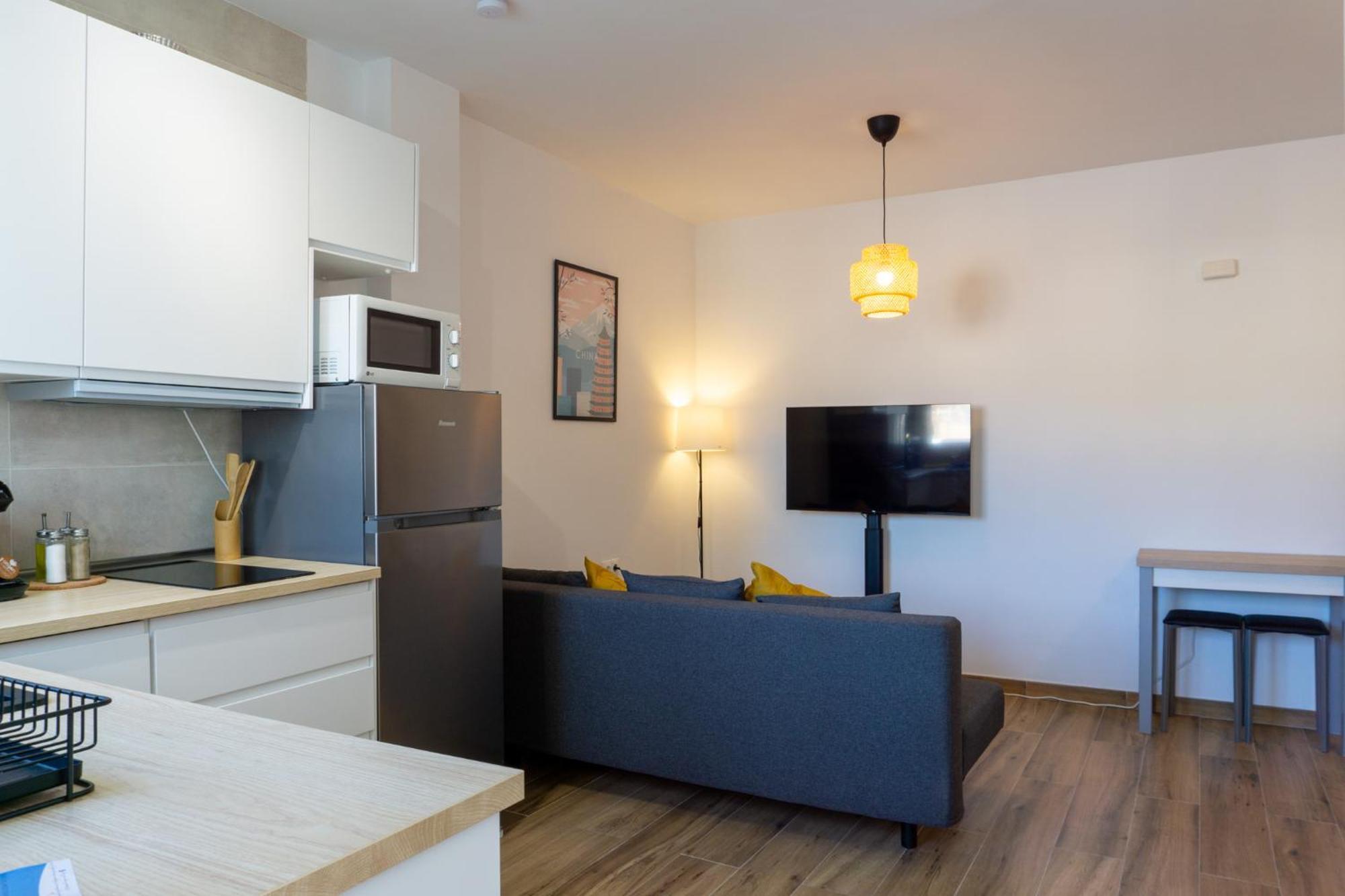 Apartamento Con Terraza En La Playa La Cala Del Moral Exteriör bild