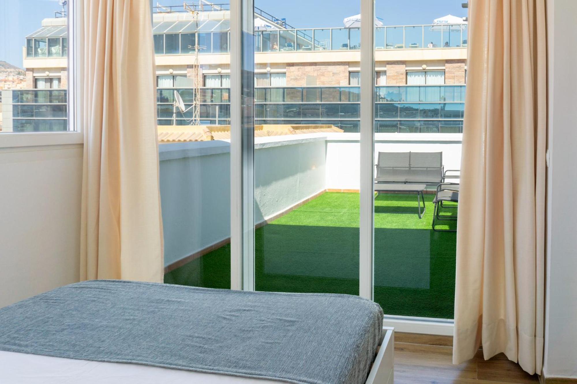 Apartamento Con Terraza En La Playa La Cala Del Moral Exteriör bild